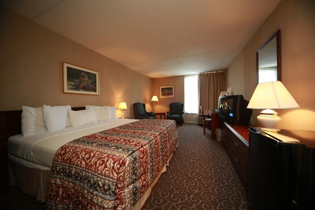 Boarders Inn And Suites - Marion 马里恩 客房 照片