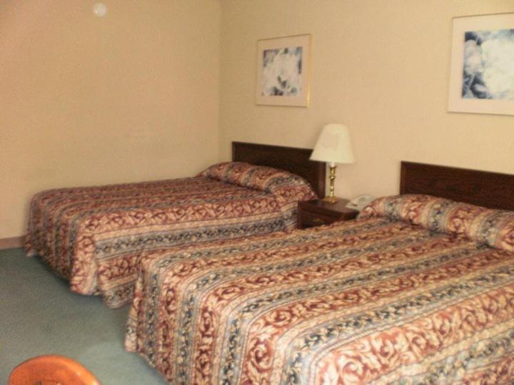 Boarders Inn And Suites - Marion 马里恩 客房 照片